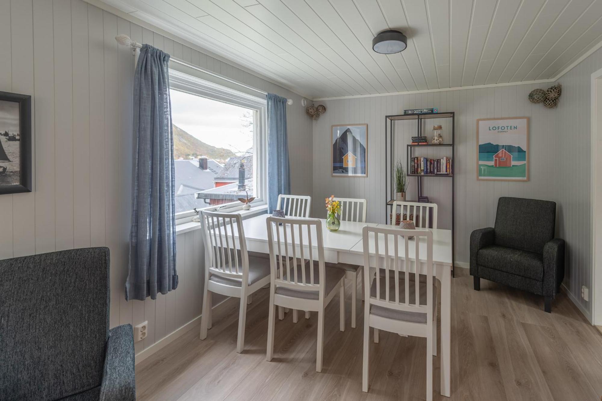 Cozy House By The Fjord In The Heart Of Lofoten Reine Exterior foto